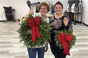 wreath & kissing ball